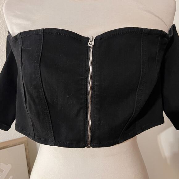 True Religion Womens Black Zipper Off Shoulder Cropped Top Sz XL NWT Y2K - Picture 2 of 11